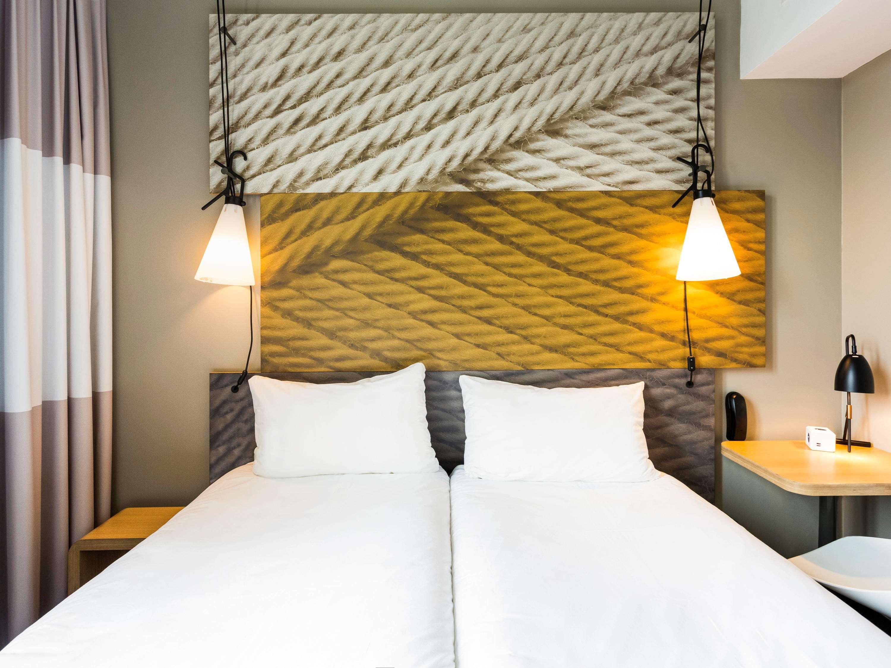 Ibis Centre Gare Saint Jean Euratlantique Hotel 3*
