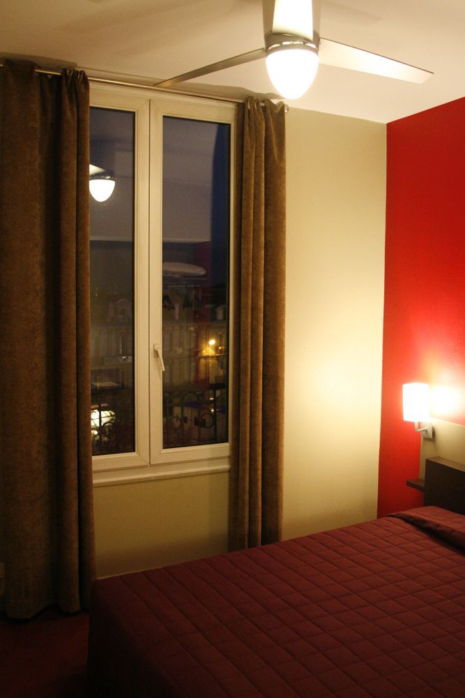 Ibis Centre Gare Saint Jean Euratlantique Hotel 3*