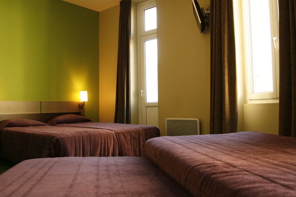 Ibis Centre Gare Saint Jean Euratlantique 3*