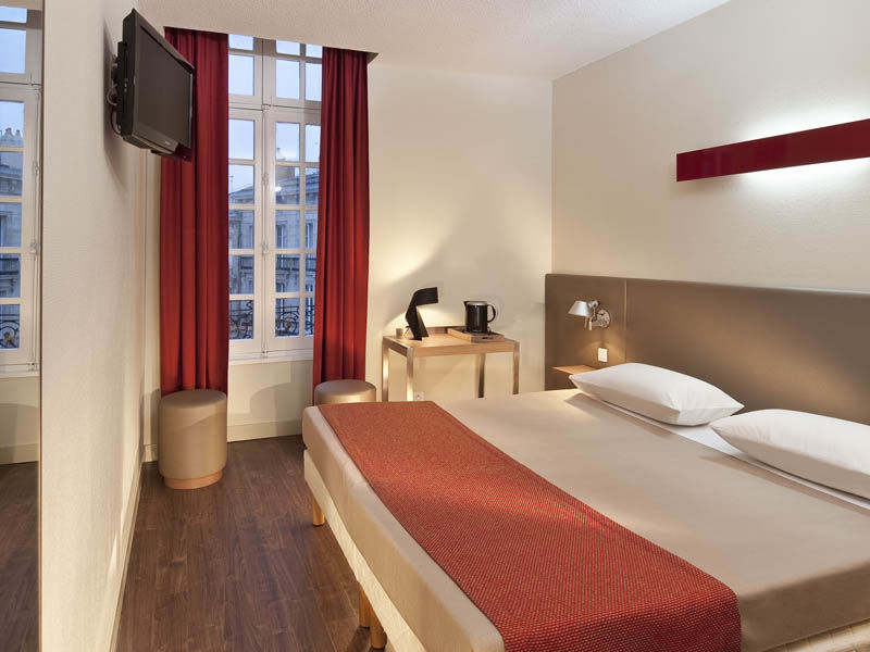 Hotel Clemenceau By Happyculture 3*