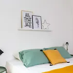 Guestready - Modern Apartment In City Center For Up To 4 Guests!