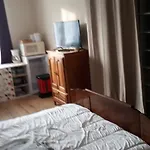 Chambre meublée
