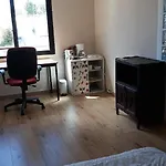 Chambre Meublee
