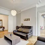 L\'Imperial - Luxeux Appartement Dans Le Triangle D\'Or