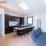 Magnifique appartement avec balcon à Bordeaux