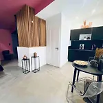 La Litchi Le 50 Suites And Spa Centre Ville