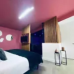 La Litchi Le 50 Suites And Spa Centre Ville