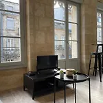 Magnifique Appartement Pour 2 Avec Climatisation Et Belle Pierre Bordelaise