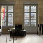 Magnifique Appartement Pour 2 Avec Climatisation Et Belle Pierre Bordelaise