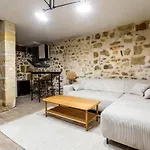 Nocnoc - L\'Oli 102M2 Avec Patio Et Jacuzzi