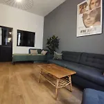 Apartment In The Heart Of The Chartrons