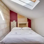 Charming Apartment In The Heart Of Bordeaux