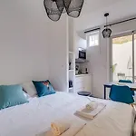 Lovely Studio In Chartrons With Terrace