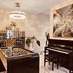 Grande Maison De Luxe Au Centre Ville