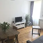 Mon Joli Appartement Pres Des Quais A Bordeaux
