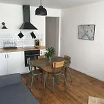 Mon Joli Appartement Pres Des Quais A Bordeaux