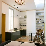 Studio Atypique Au Coeur Du Bordeaux Historique