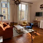 Les Chambres D\'Art