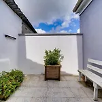 Maison De Charme A Bacalan Avec Terrasse