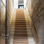 Superbe Loft Avec Patio A Bordeaux