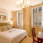 Superbe Duplex En Hypercentre Avec Rooftop Et Climatisation
