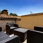 Superbe Duplex En Hypercentre Avec Rooftop Et Climatisation