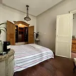 Appartement Bourgeois De 100M Carre Au Coeur De Bordeaux