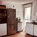 Appartement T3 Avec Grand Balcon