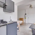 Beau Studio Confortable Bordeaux