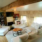 Joli Duplex Au Coeur De Saint Pierre