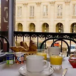Hotel De L\'Opera