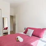 Gorgeous Apartment And Terrace In The City Center