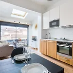 Quiet Apartment Close To The Center
