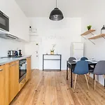Quiet Apartment Close To The Center