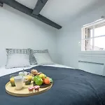 Studios Dans L\'Hypercentre