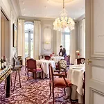 La Grande Maison De Bernard Magrez