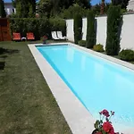 Bordeaux Cosy B&B