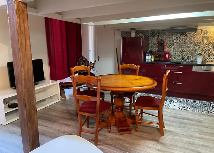 Cosy Appartement In Old City Center