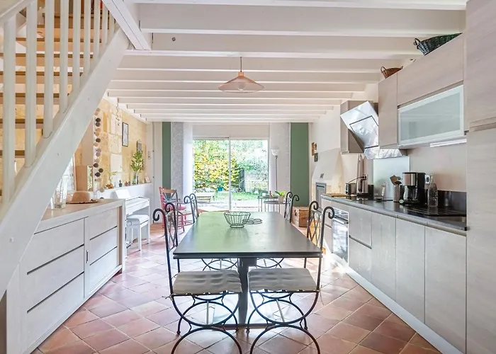 Guestready - Charming House And Garden