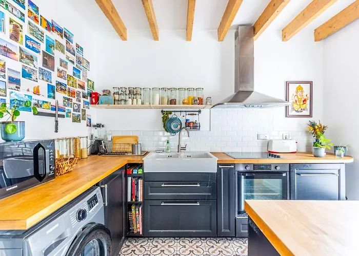 Beautiful Bordeaux Center Apartment With Terrace