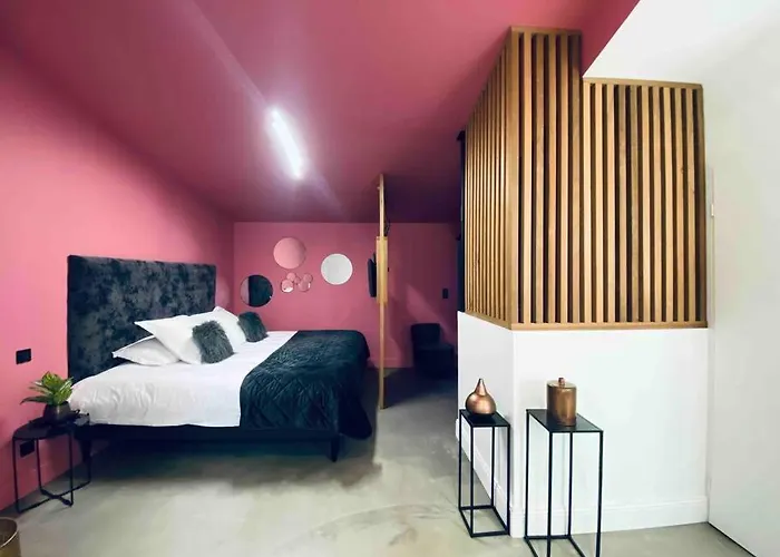 La Litchi Le 50 Suites And Spa Centre Ville