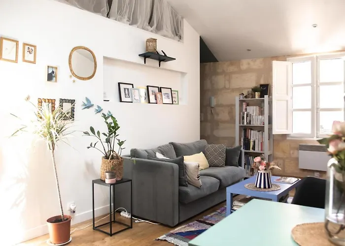 Rare Gem 2 Steps From The Heart Of Bordeaux