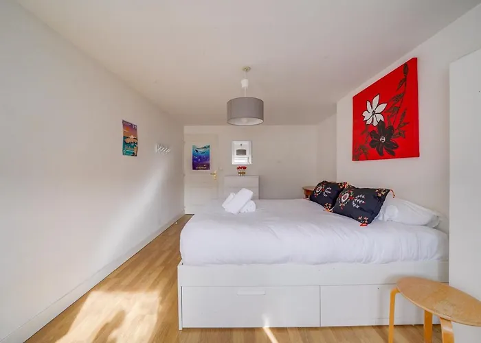 La Mably Family - Apt Spacieux