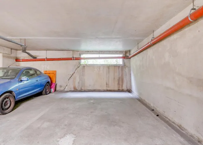 Nice Apartment With Balcony St Genes And Parking