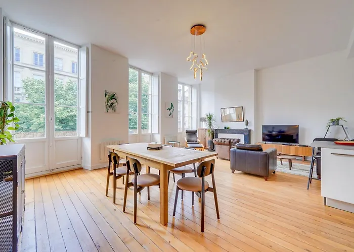 L\'Eclat Bordelais - Appt Au Coeur De Bordeaux