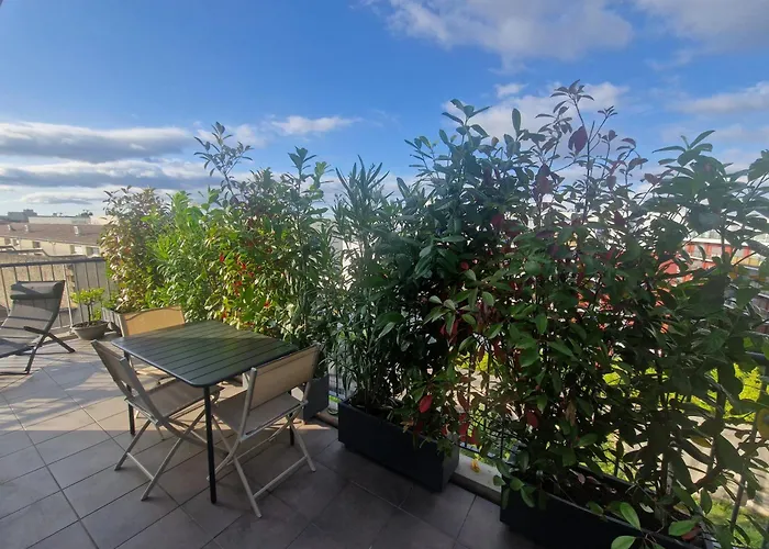 100M2 Avec Terrasse Et Garage