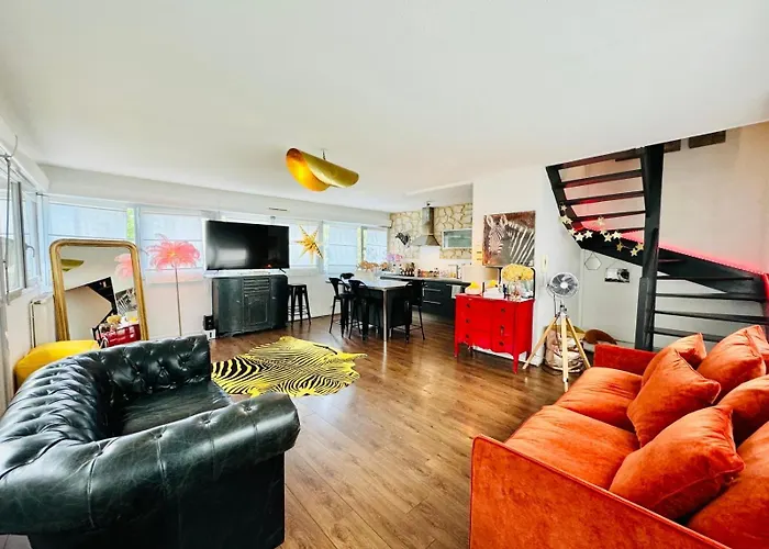 Loft Atypique13Om2-Salon De 40M2, Rooftop Et Patio Couvert Dep Tardif 13H-Pkg