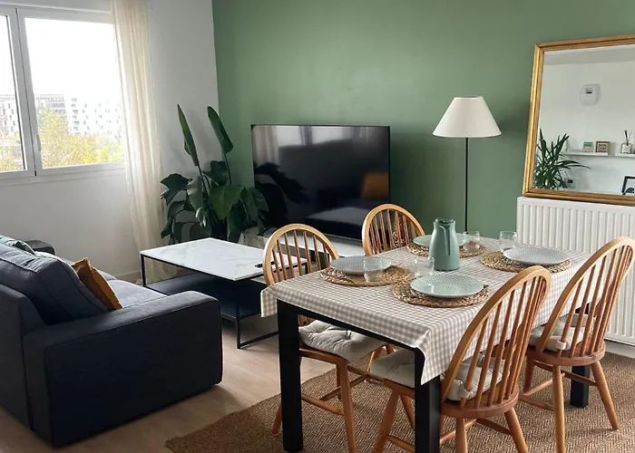Appartement 3 Chambres, Terrasse, Parking, Clim\'