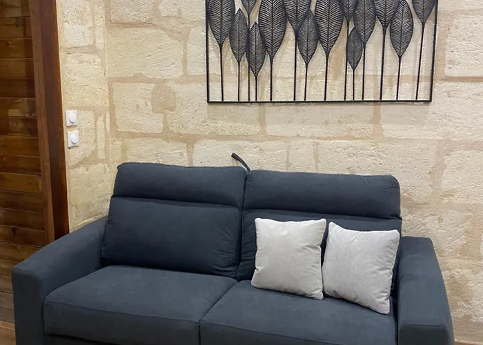 Appartement En Face De La Gare Saint Jean