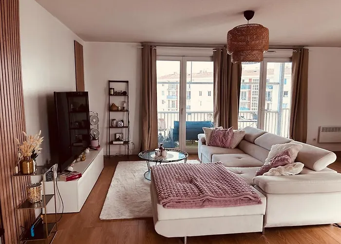 Appartement T3 Avec Grand Balcon